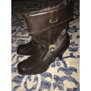 Kenneth Cole - Unlisted Brown Boots